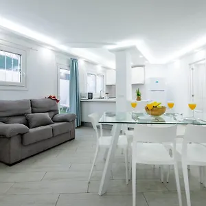 https://55-apartment-beach-front-las-americas.tenerifehoteles.net